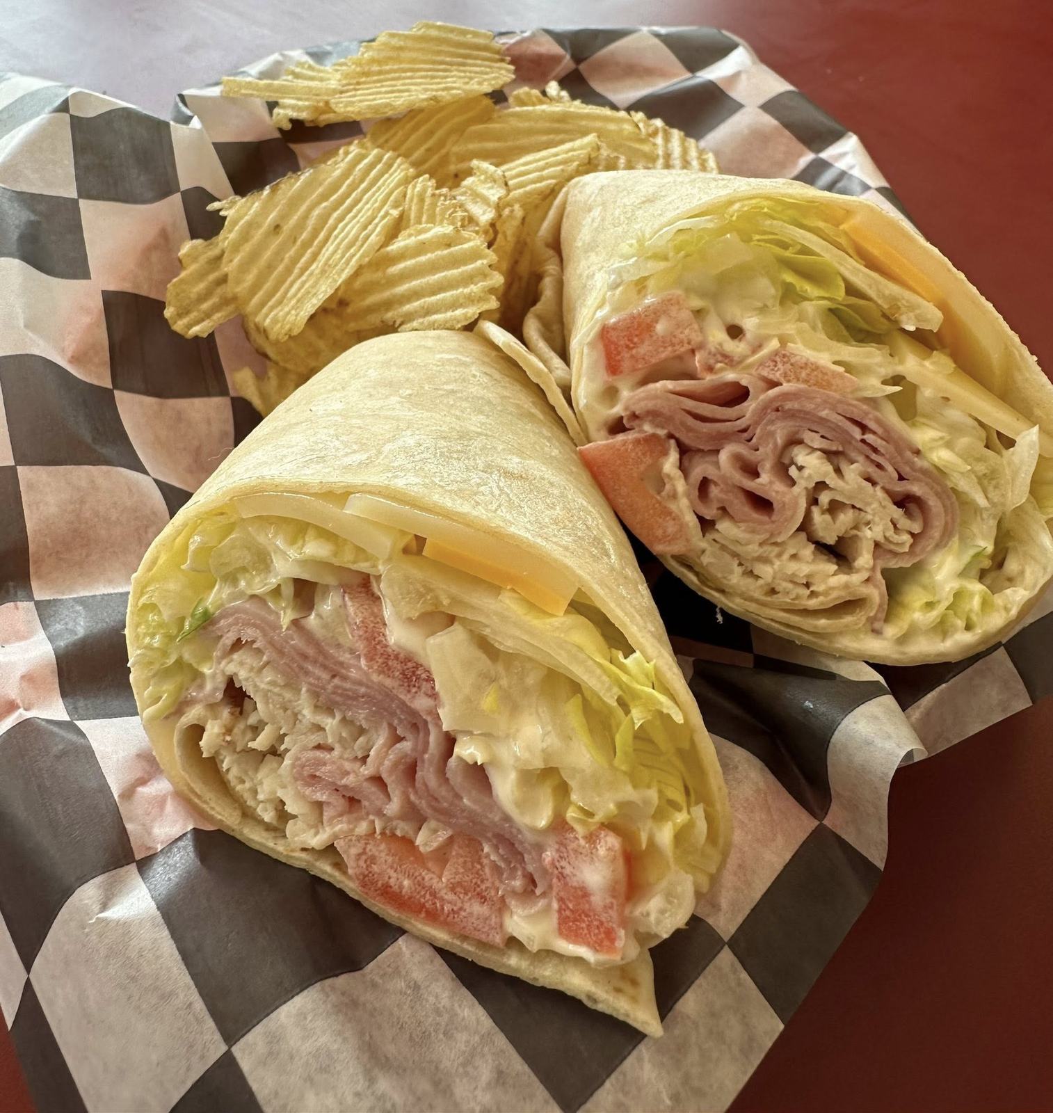 Cold cut wrap with chips