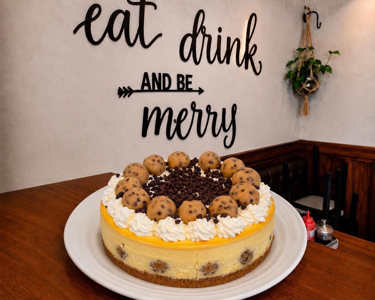 Chocolate chip cookie dough cheesecake